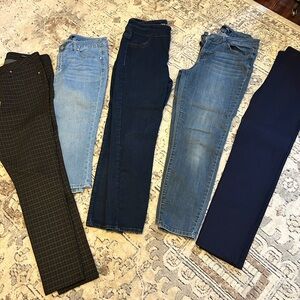Lot of women’s jeans and one capri size 10